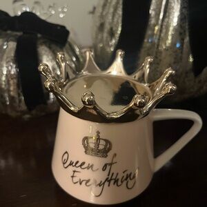 Gold Crown Mug